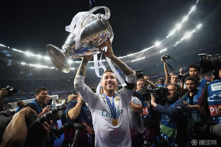 零点电台:拉莫斯离队在即 皇马已撤回续约合同 零点电台:拉莫斯离队在即 皇马已撤回续约合同